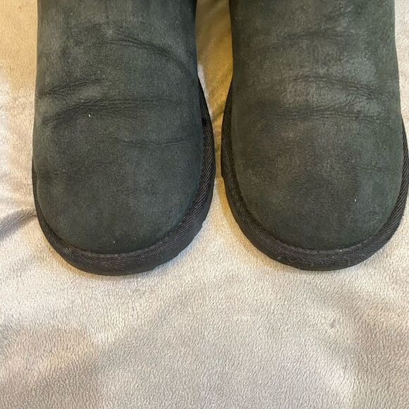UGG Bailey Bow II Black Boots Women Size 6 - Picture 2 of 6